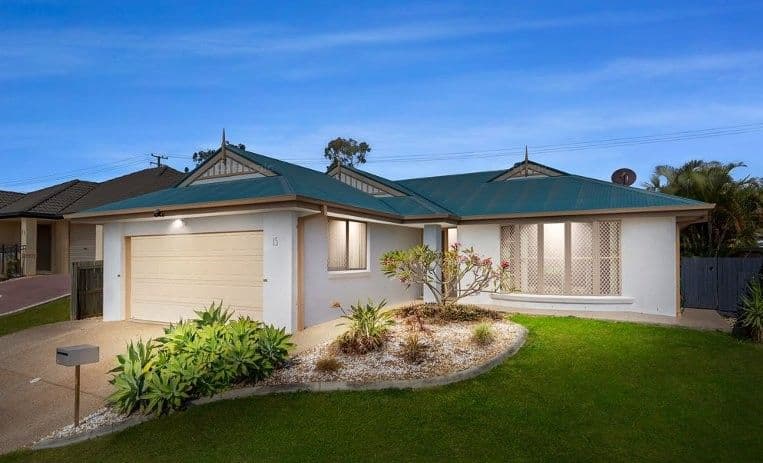 15 Manor Crescent, Wakerley QLD 4154, Wakerley - Thumbnail 2