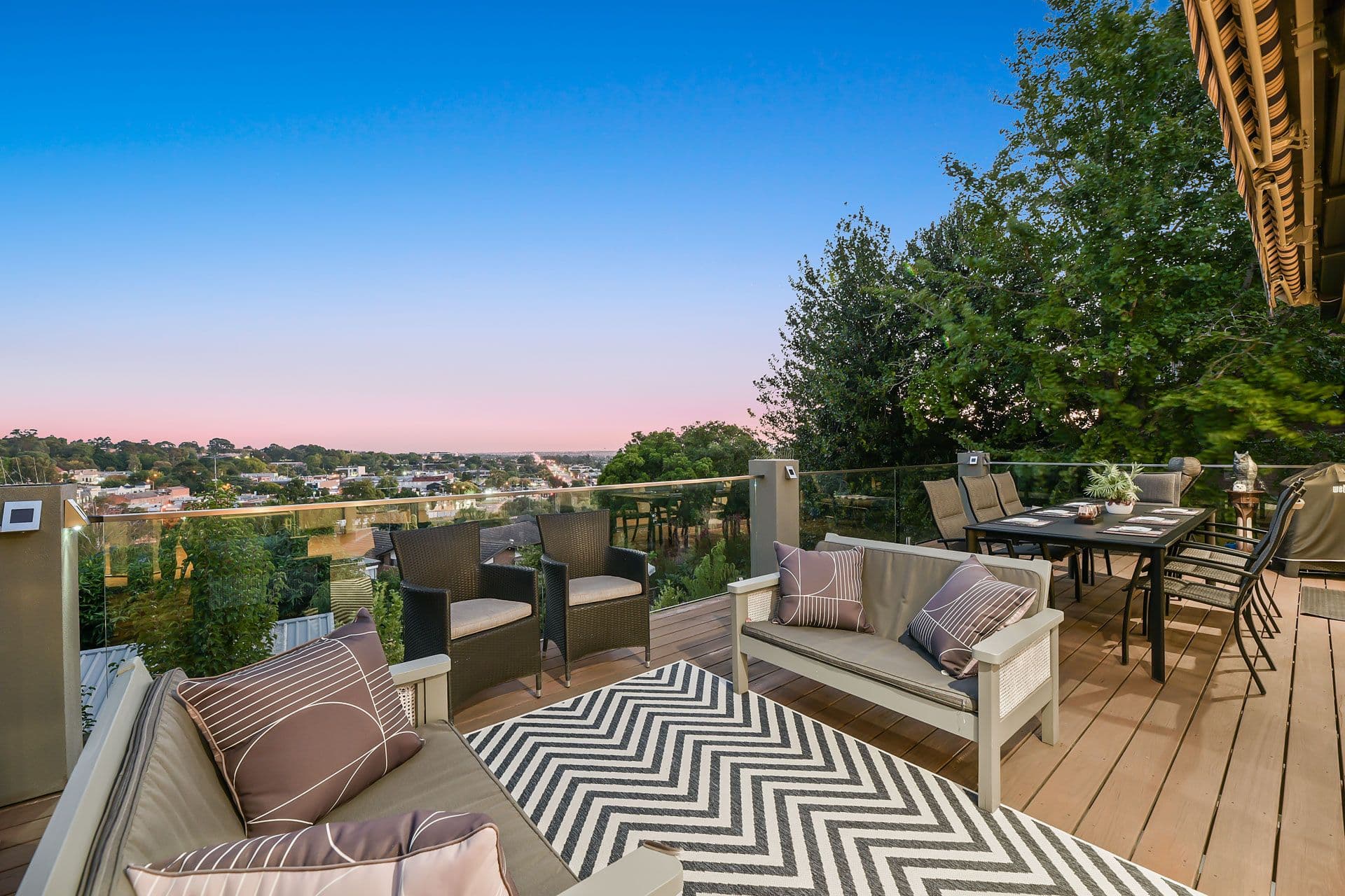 21 Kramer Drive, Berwick VIC 3806, Berwick - Thumbnail 2