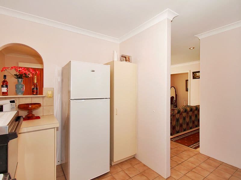  24 Southdown Place, THORNLIE WA 6108, Thornlie - Thumbnail 2