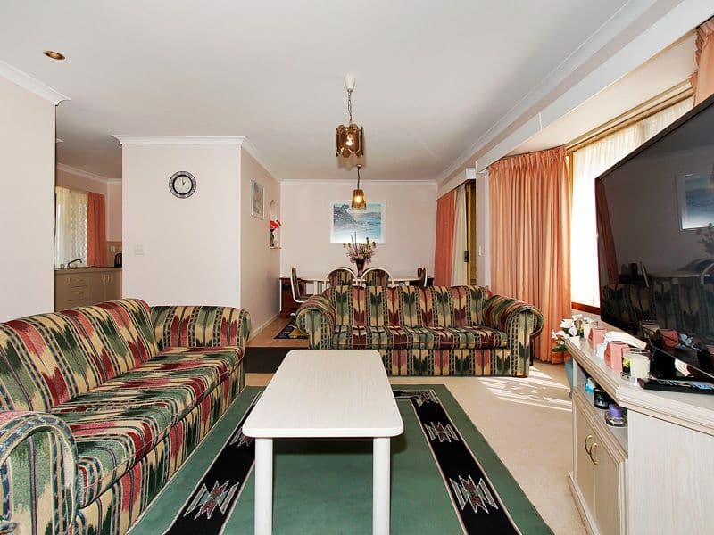  24 Southdown Place, THORNLIE WA 6108, Thornlie - Thumbnail 4