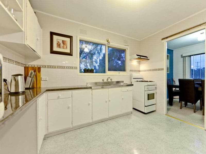 2 Hudson Avenue, FRANKSTON VIC 3199, Frankston - Thumbnail 4