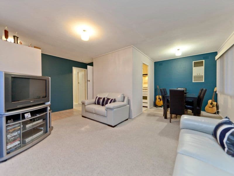 2 Hudson Avenue, FRANKSTON VIC 3199, Frankston - Thumbnail 5