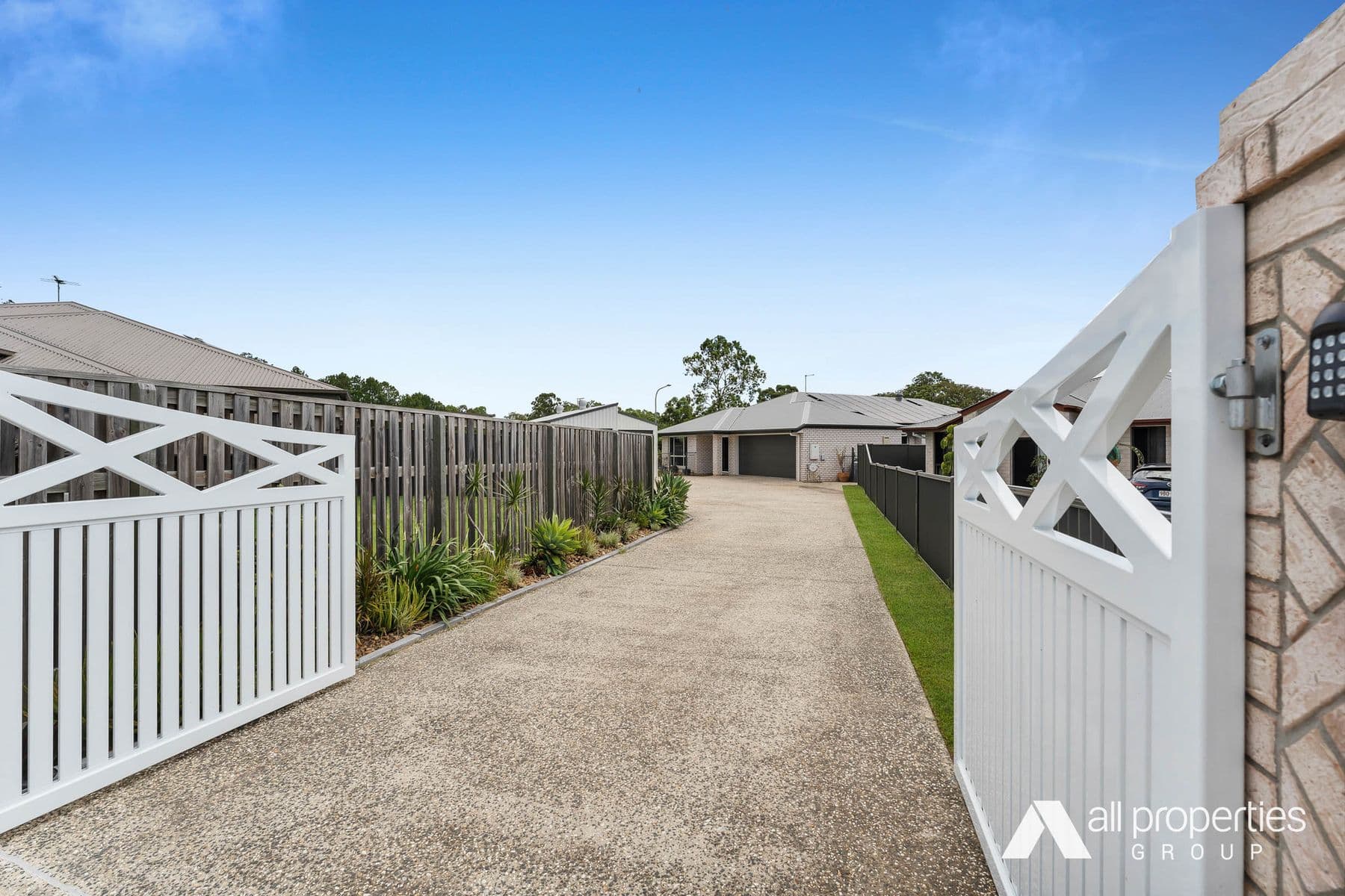 20 Village Court, Logan Village QLD 4207, Logan Village - Thumbnail 2