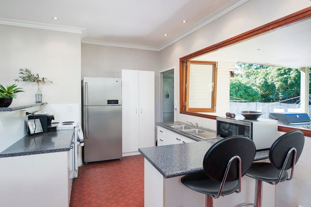95 Turpin Road, LABRADOR QLD 4215, Labrador - Thumbnail 3