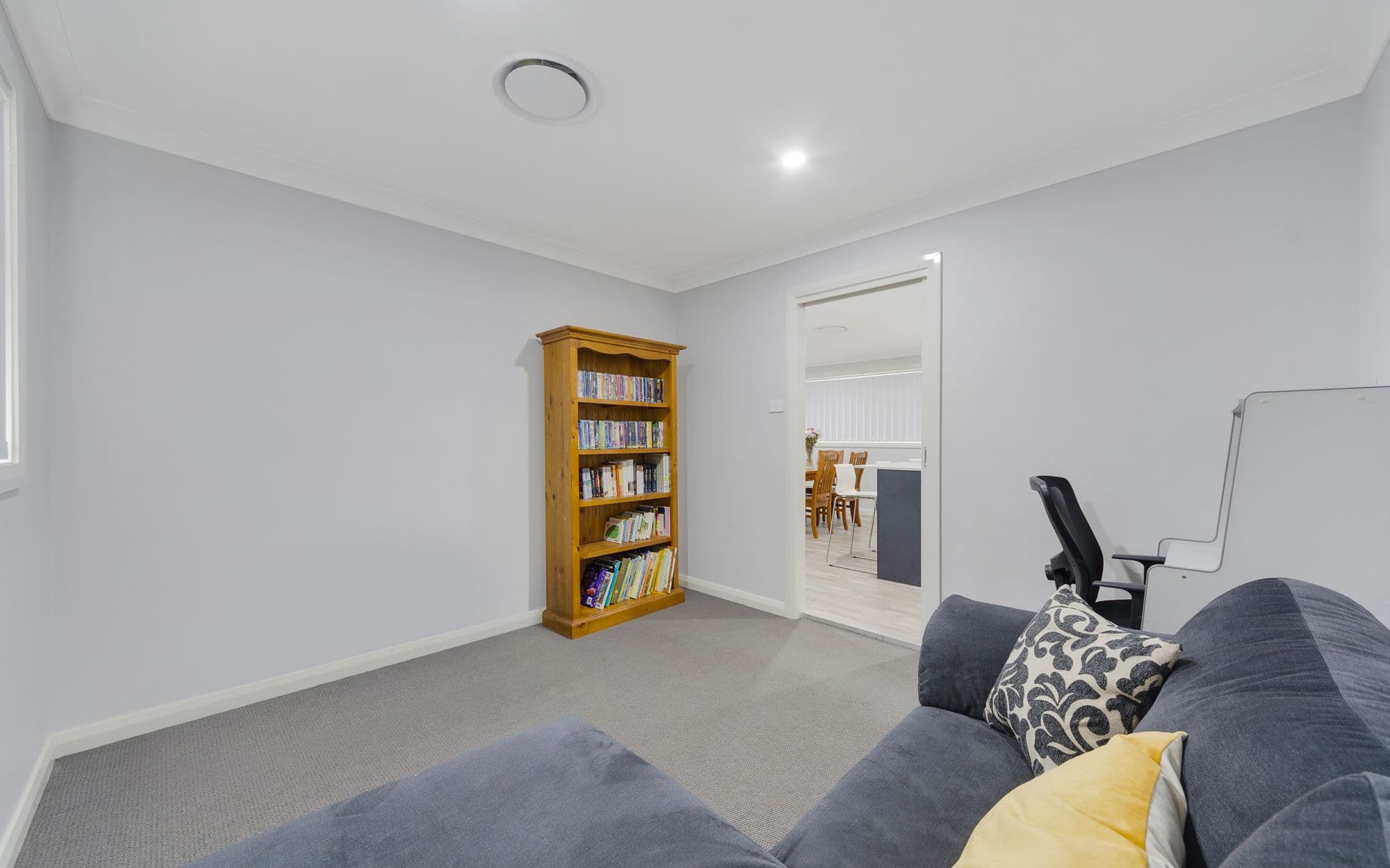 37 Jennings Crescent, Spring Farm NSW 2570, Spring Farm - Thumbnail 7