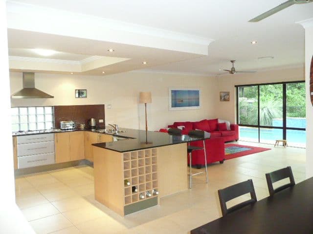 19 Brittany Drive, OXENFORD QLD 4210, Oxenford - Thumbnail 7