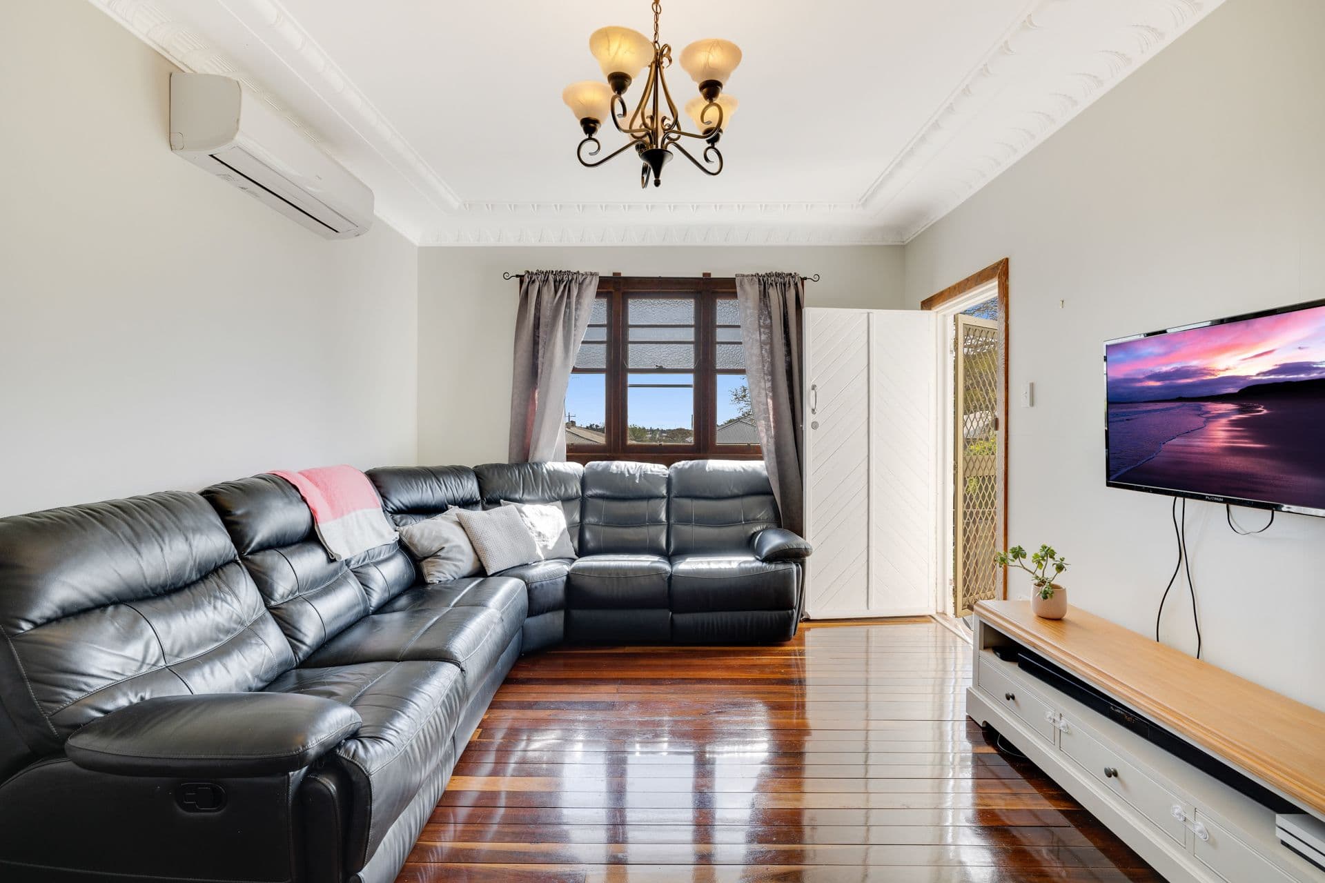 54 Llewellyn Street, Centenary Heights QLD 4350, Centenary Heights - Thumbnail 4