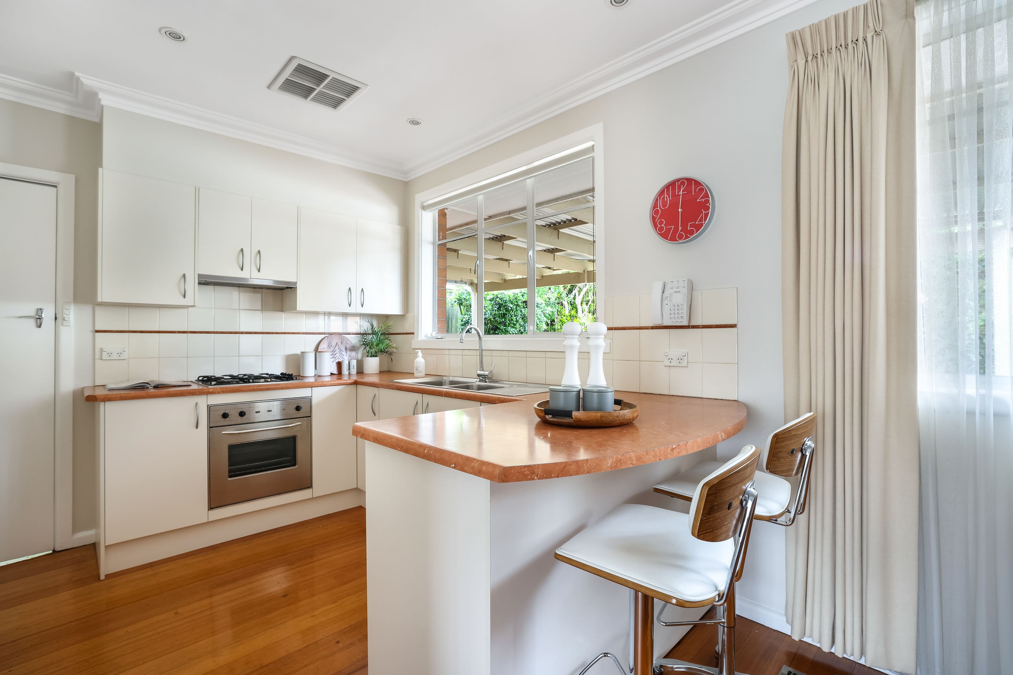 86 Valley Crescent, Glenroy VIC 3046, Glenroy - Thumbnail 5