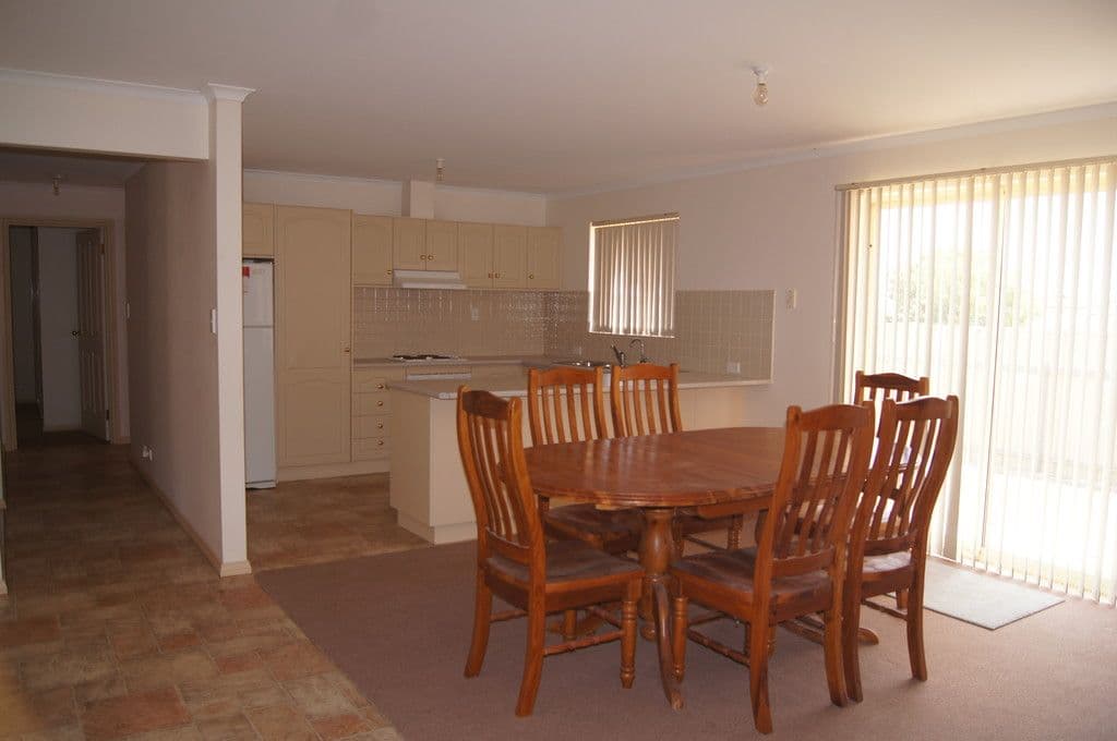 27a Highview Grove, Moonta Bay SA 5558, Moonta Bay - Thumbnail 3
