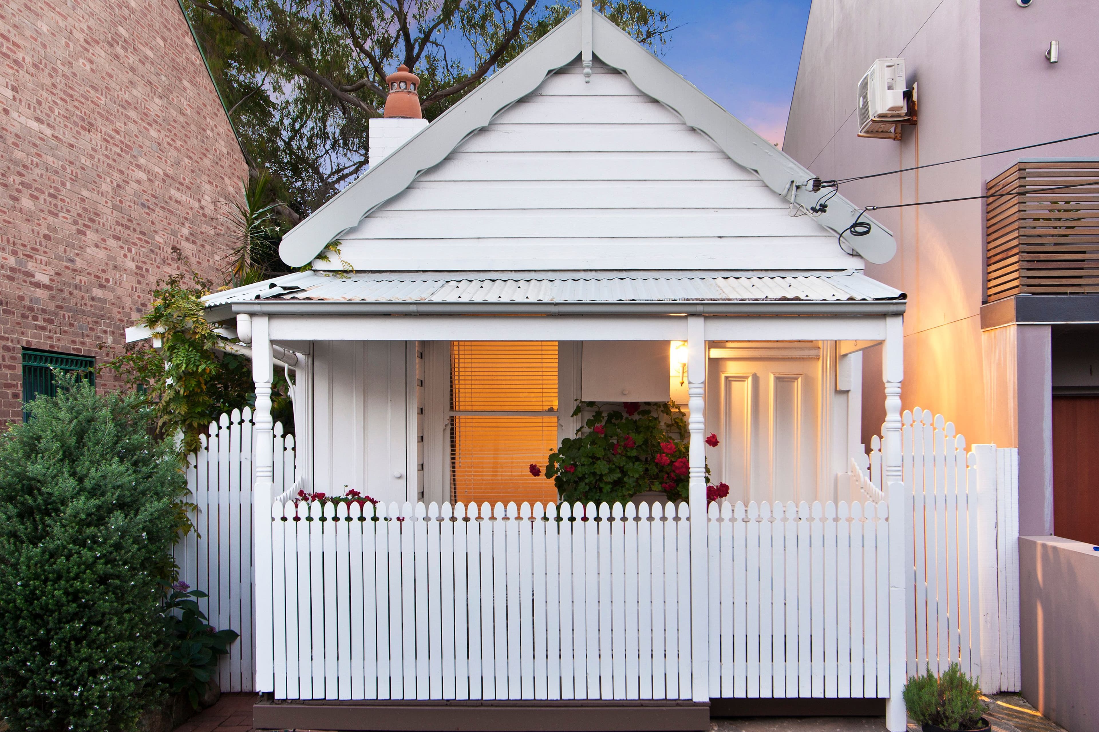 43 Amy Street, Erskineville - Image 1