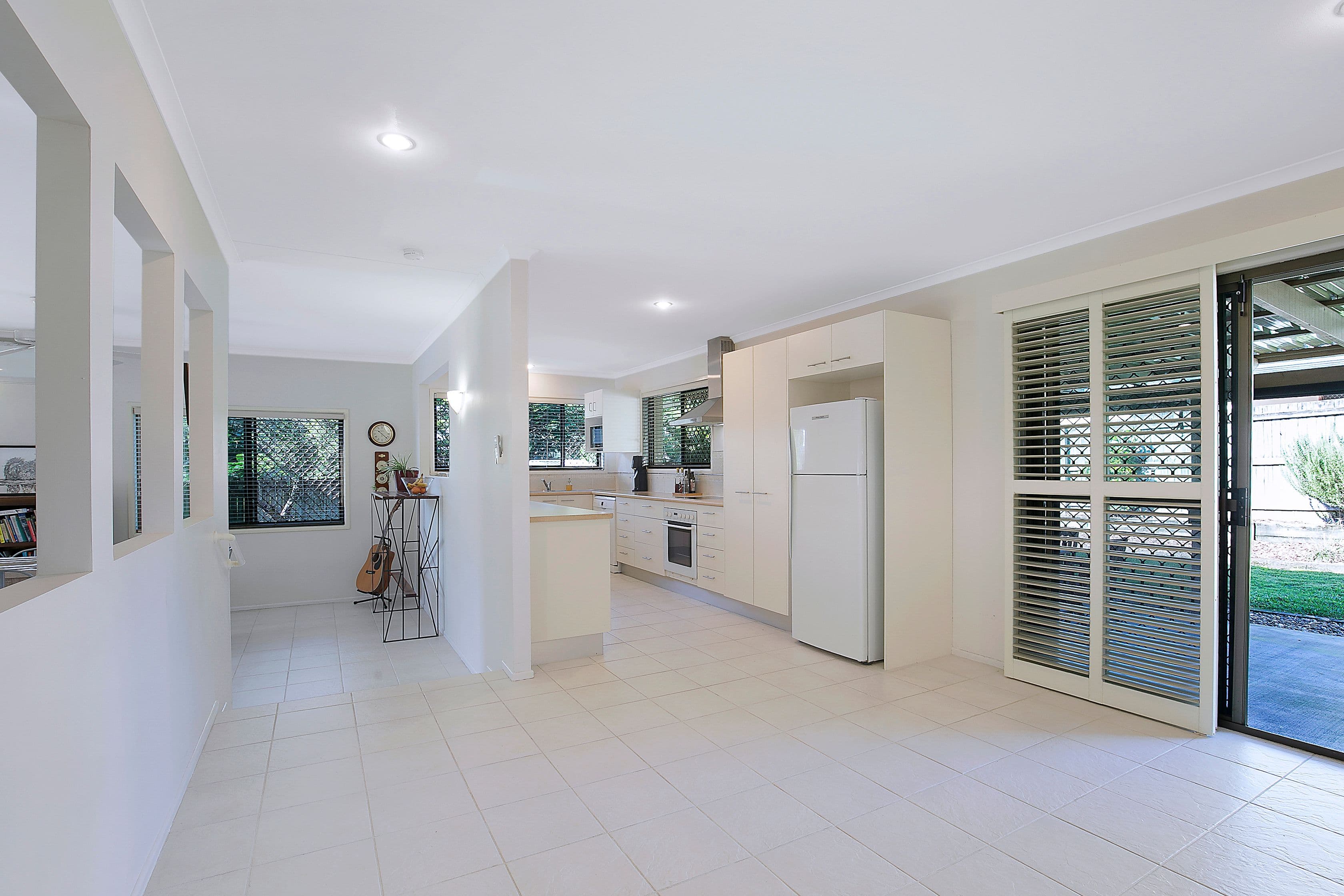 9 Monterey Avenue, Thornlands QLD 4164, Thornlands - Thumbnail 5
