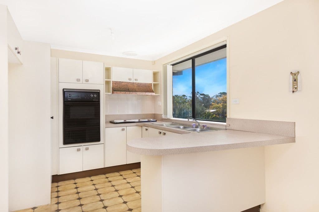4 Ferraro Close, Edensor Park NSW 2176, Edensor Park - Thumbnail 3