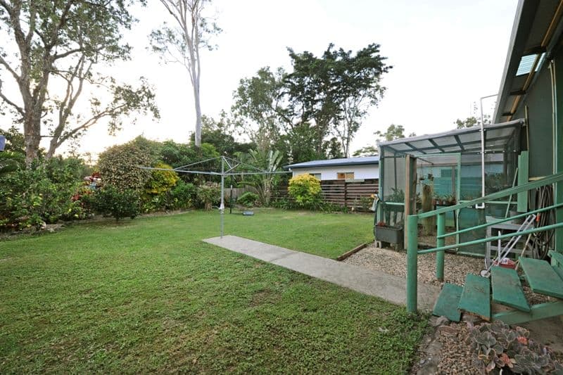 24 Wambiri Street, CANNONVALE QLD 4802, Cannonvale - Thumbnail 4