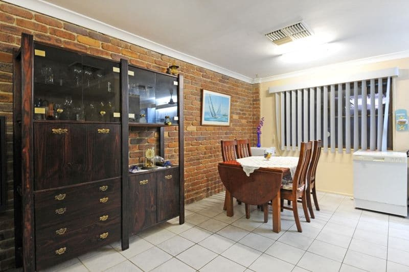 24 Wambiri Street, CANNONVALE QLD 4802, Cannonvale - Thumbnail 7