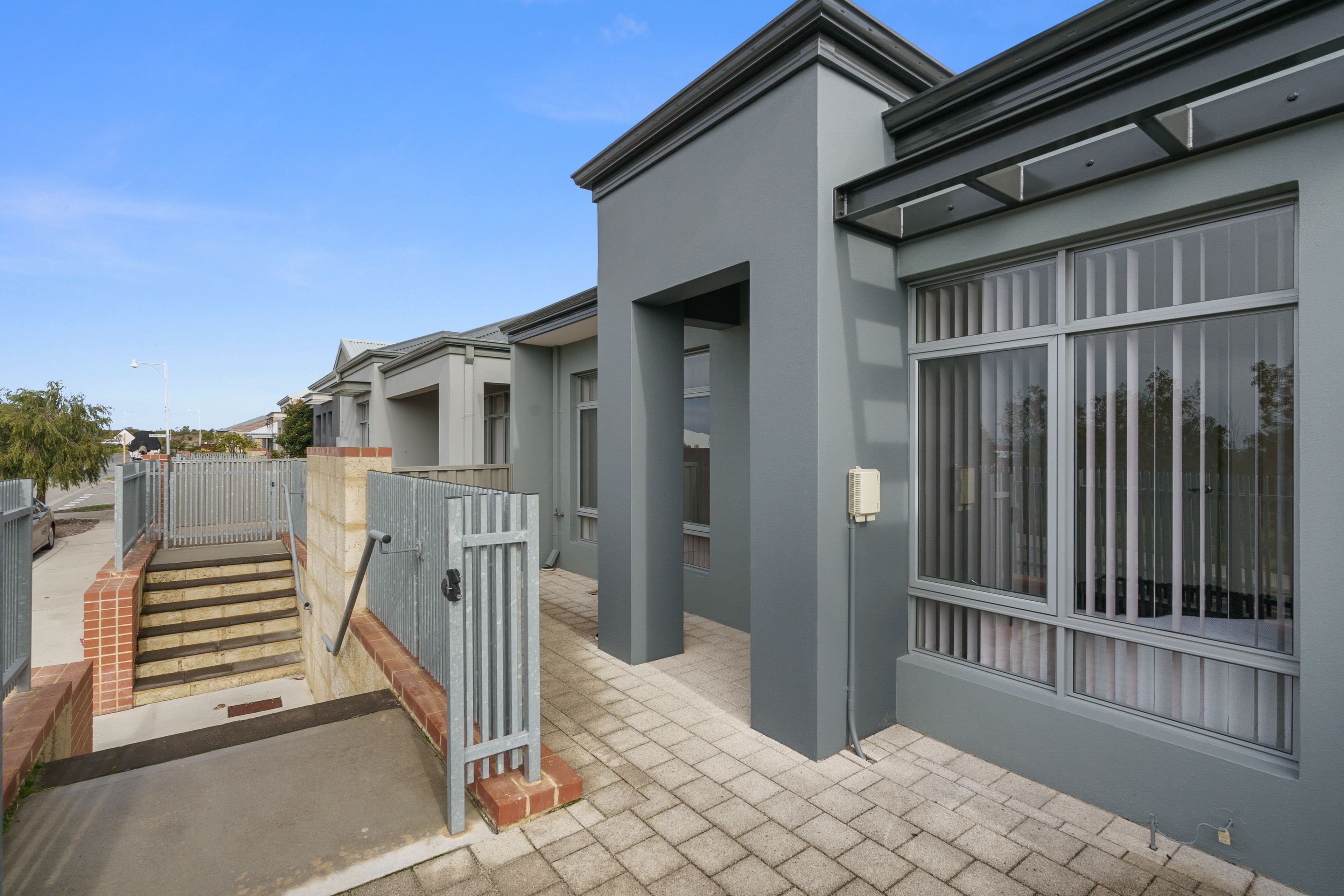 10 Drimmie Road, Clarkson WA 6030, Clarkson - Thumbnail 2