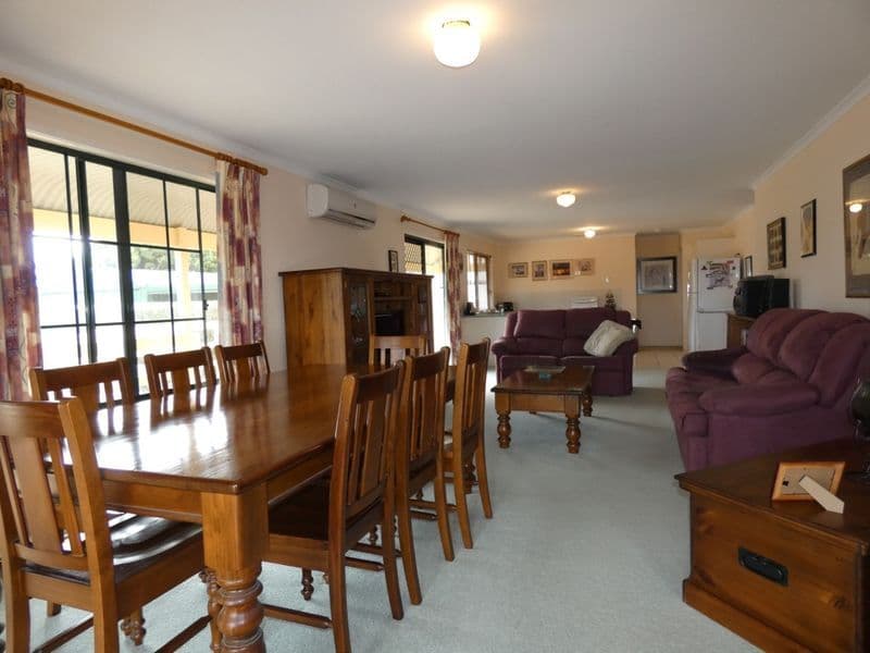 7 Corny Point Road, Corny Point SA 5575, Corny Point - Thumbnail 3