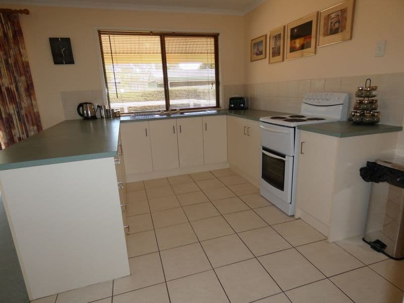7 Corny Point Road, Corny Point SA 5575, Corny Point - Thumbnail 6