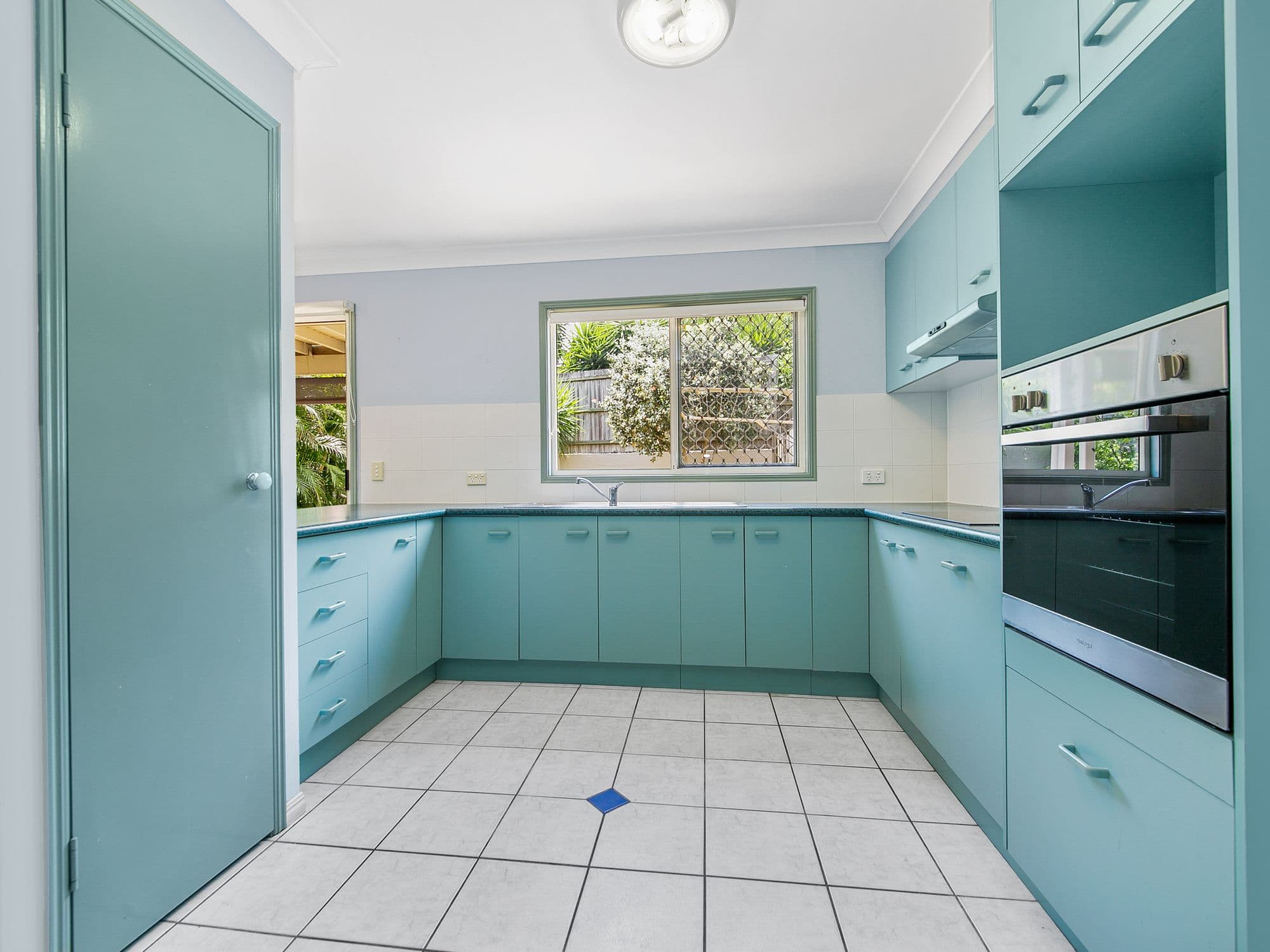 11 Trevally Crescent, Manly West QLD 4179, Manly West - Thumbnail 2