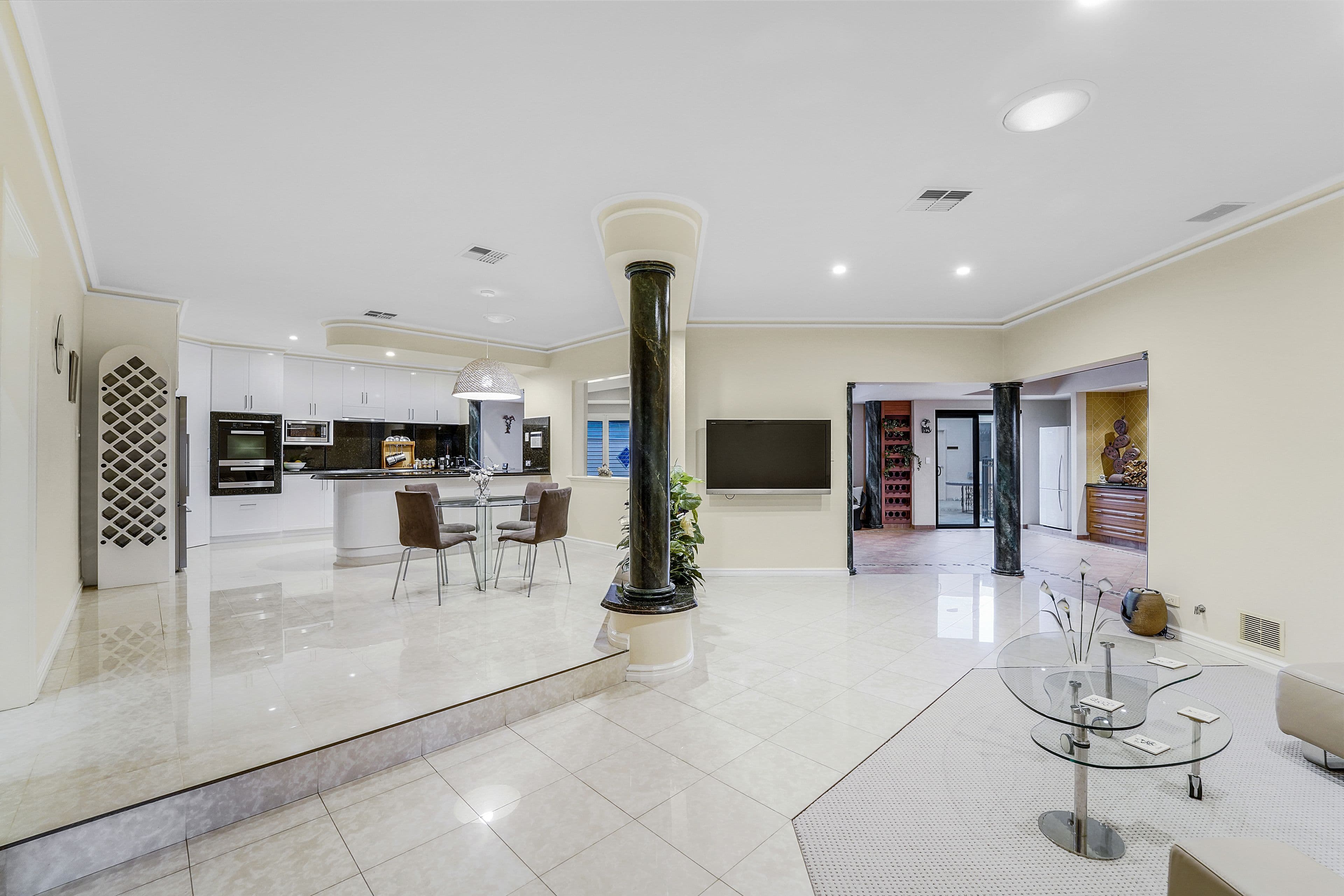 6 Charles Avenue, Casino - Thumbnail 8