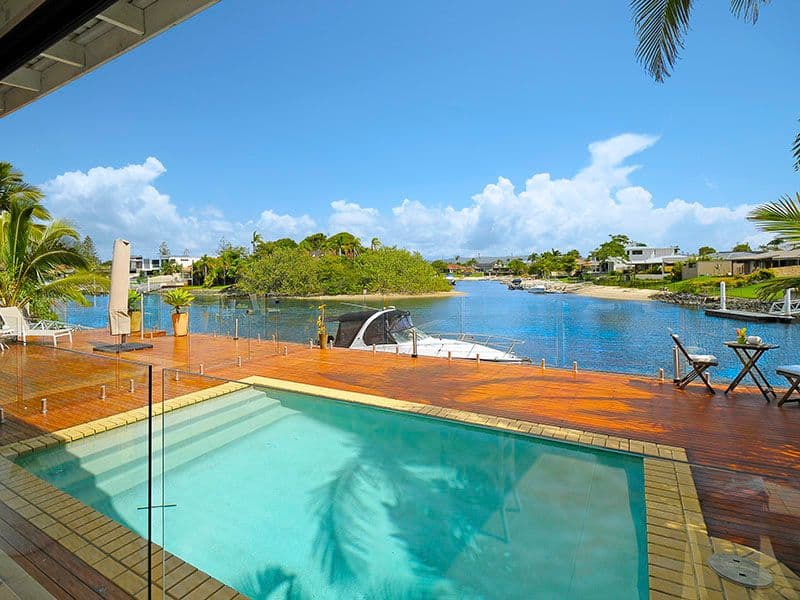 5 Savoy Drive, BROADBEACH WATERS QLD 4218, Broadbeach Waters - Thumbnail 2