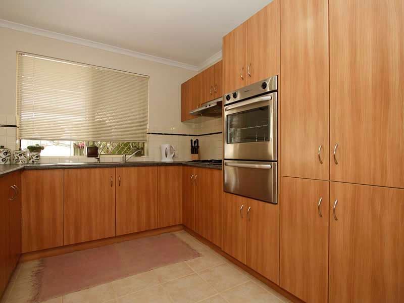 21 Mansfield Street, NOARLUNGA DOWNS SA 5168, Noarlunga Downs - Thumbnail 4