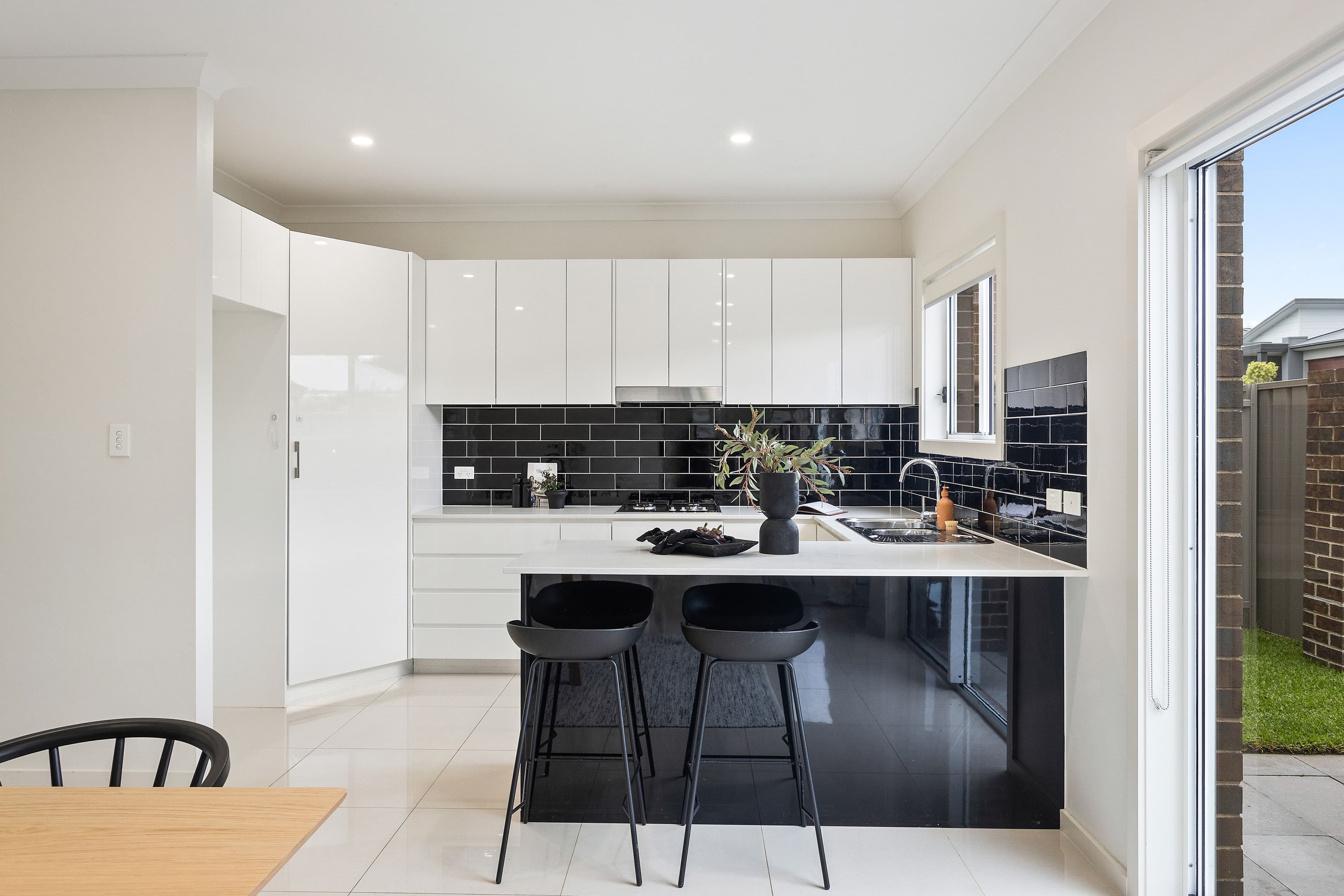 28 Rosina Street, STREAM HILL NSW 2526, Kembla Grange - Thumbnail 3