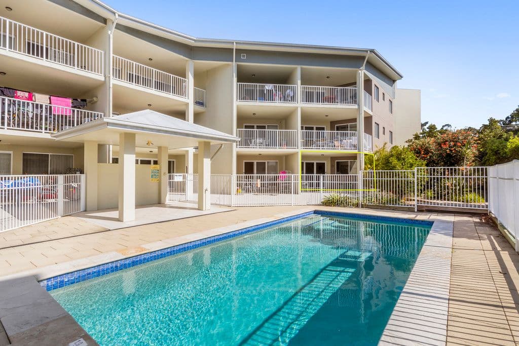 13 Azure Bay Apartments, 33 Lloyd Street, Tweed Heads South NSW 2486, Tweed Heads South - Image 1