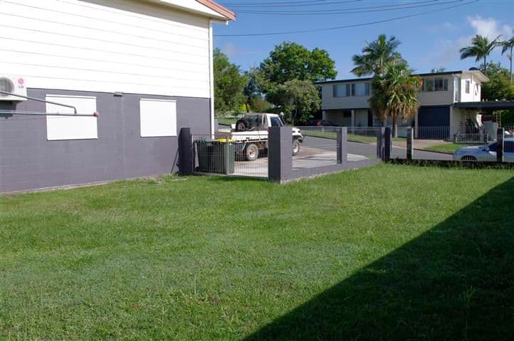 1 Payne Street, CLINTON QLD 4680, Clinton - Thumbnail 2