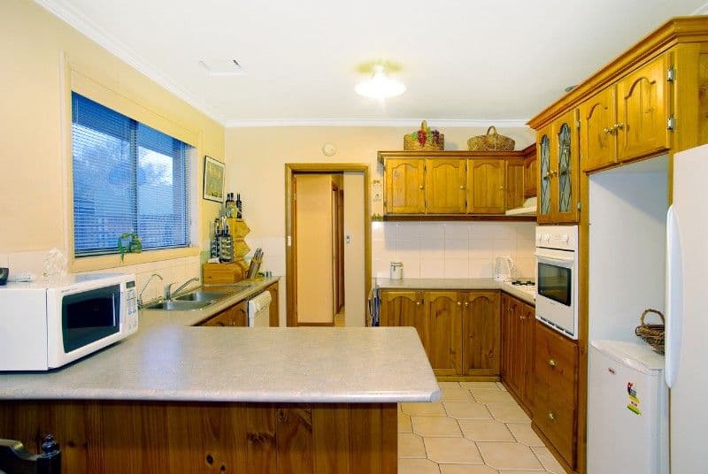 42 Bailey Street, BELMONT VIC 3216, Belmont - Thumbnail 3