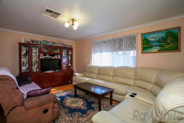 35 Columbia Way, BEECHBORO WA 6063, Beechboro - Thumbnail 2