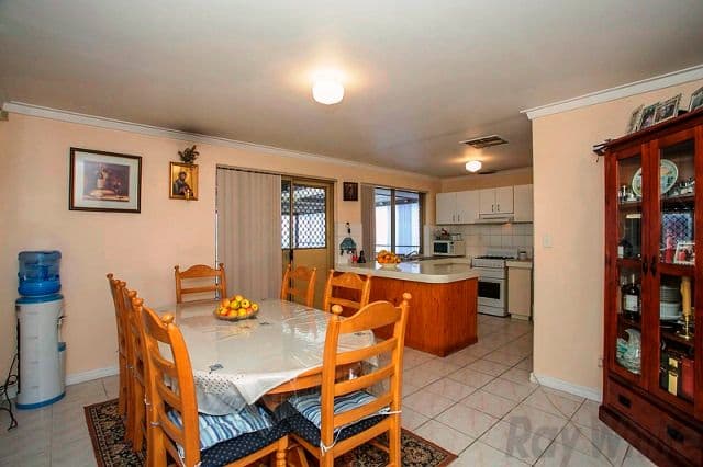 35 Columbia Way, BEECHBORO WA 6063, Beechboro - Thumbnail 4