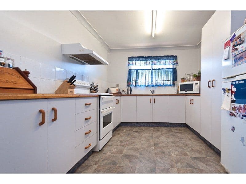 28 Smithwick Street, NORMAN GARDENS QLD 4701, Norman Gardens - Thumbnail 5