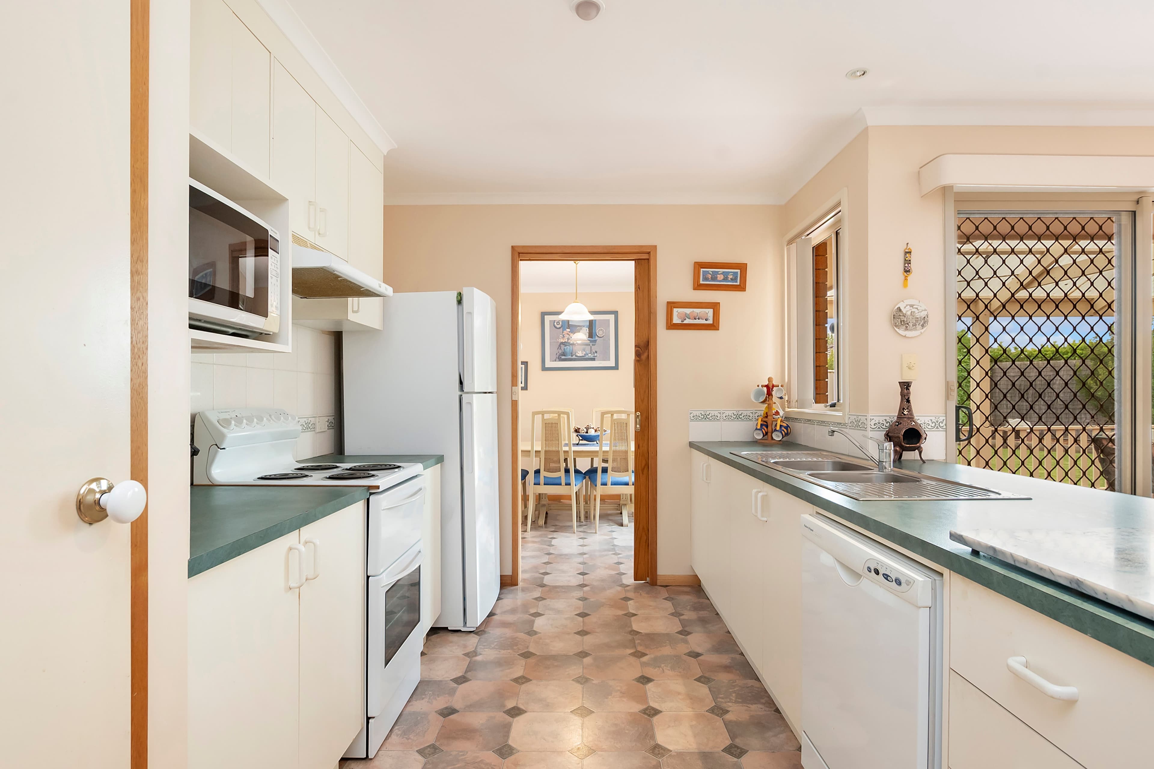 7 Steeple Court, Warrnambool VIC 3280, Warrnambool - Thumbnail 4