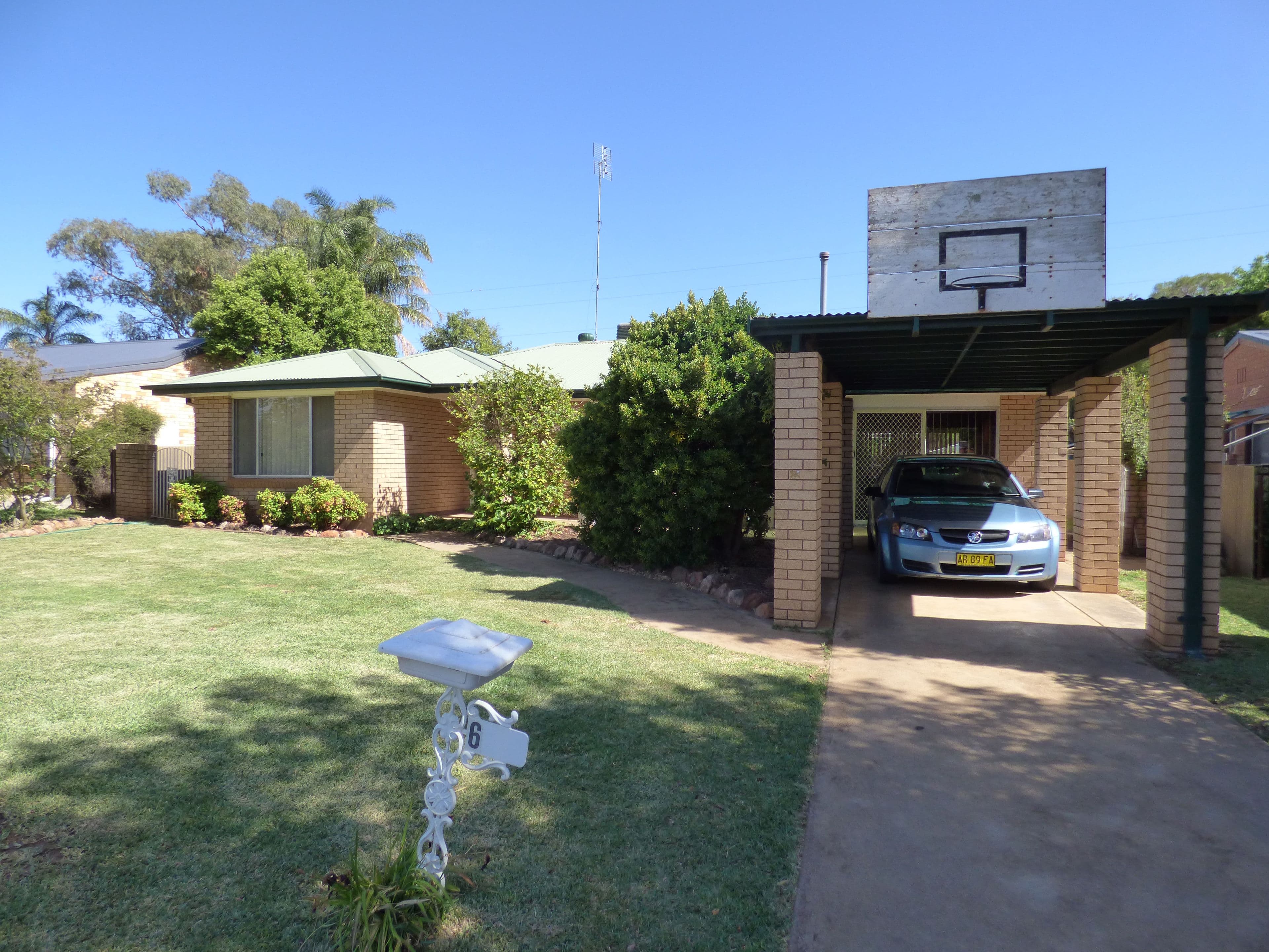 6 Jacaranda Street, Forbes - Image 1