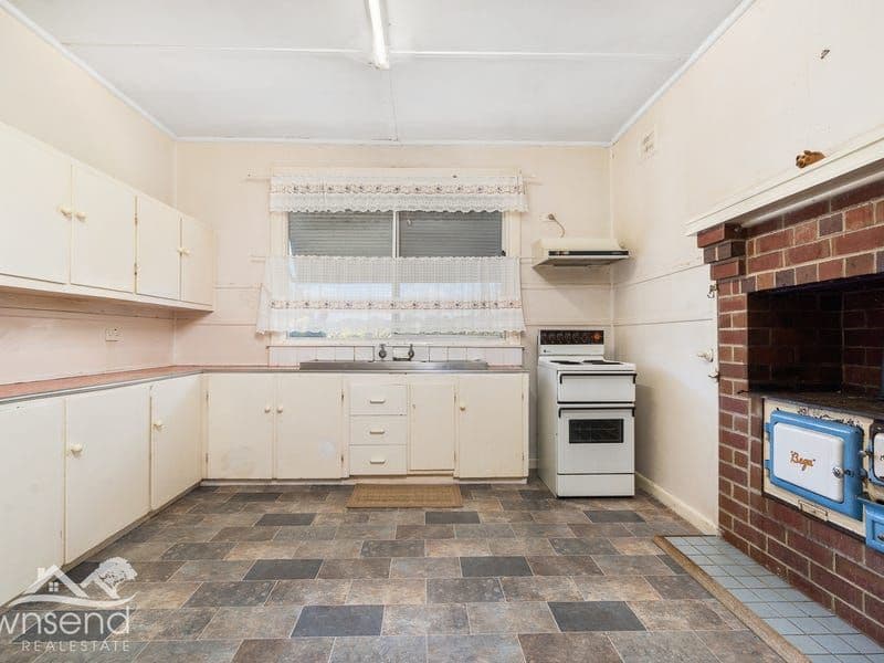 83 Watson Street, Molong NSW 2866, Molong - Thumbnail 2