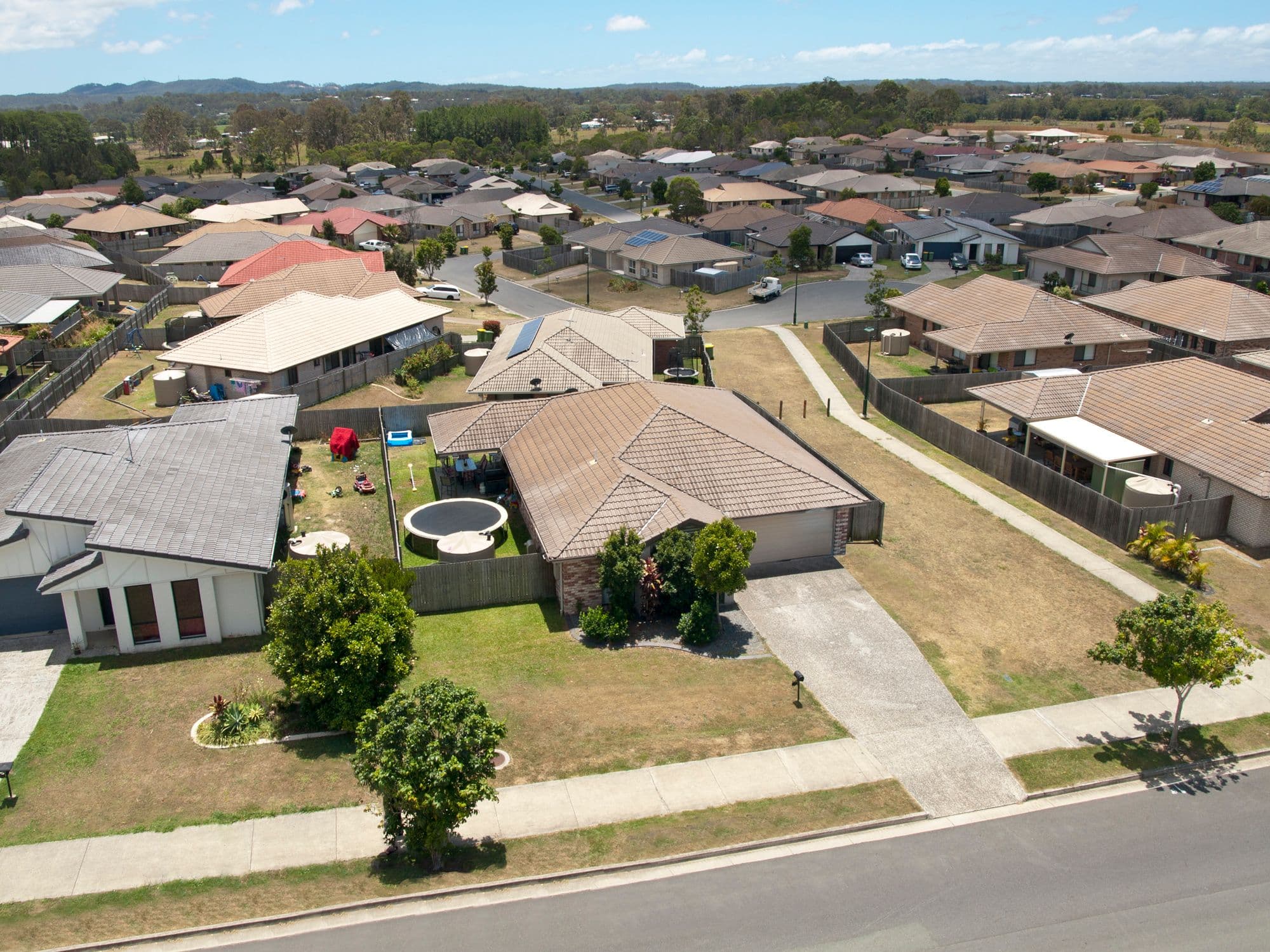 235 Herses Road, Eagleby QLD 4207, Eagleby - Thumbnail 2