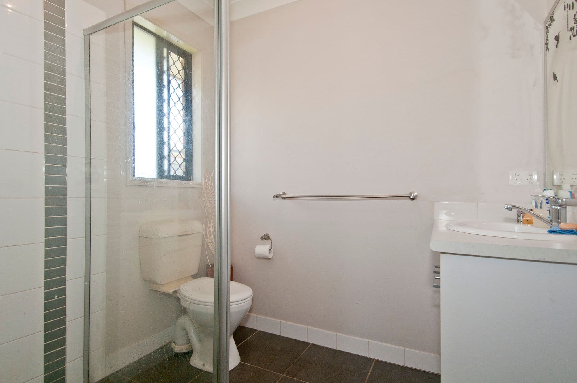 235 Herses Road, Eagleby QLD 4207, Eagleby - Thumbnail 8