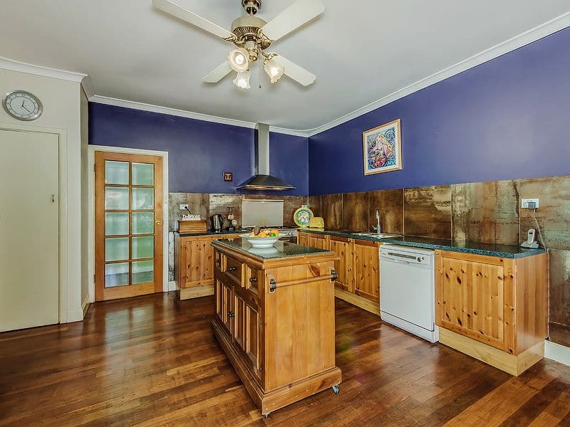 18 Hanretty Street, WARNBRO WA 6169, Warnbro - Thumbnail 2