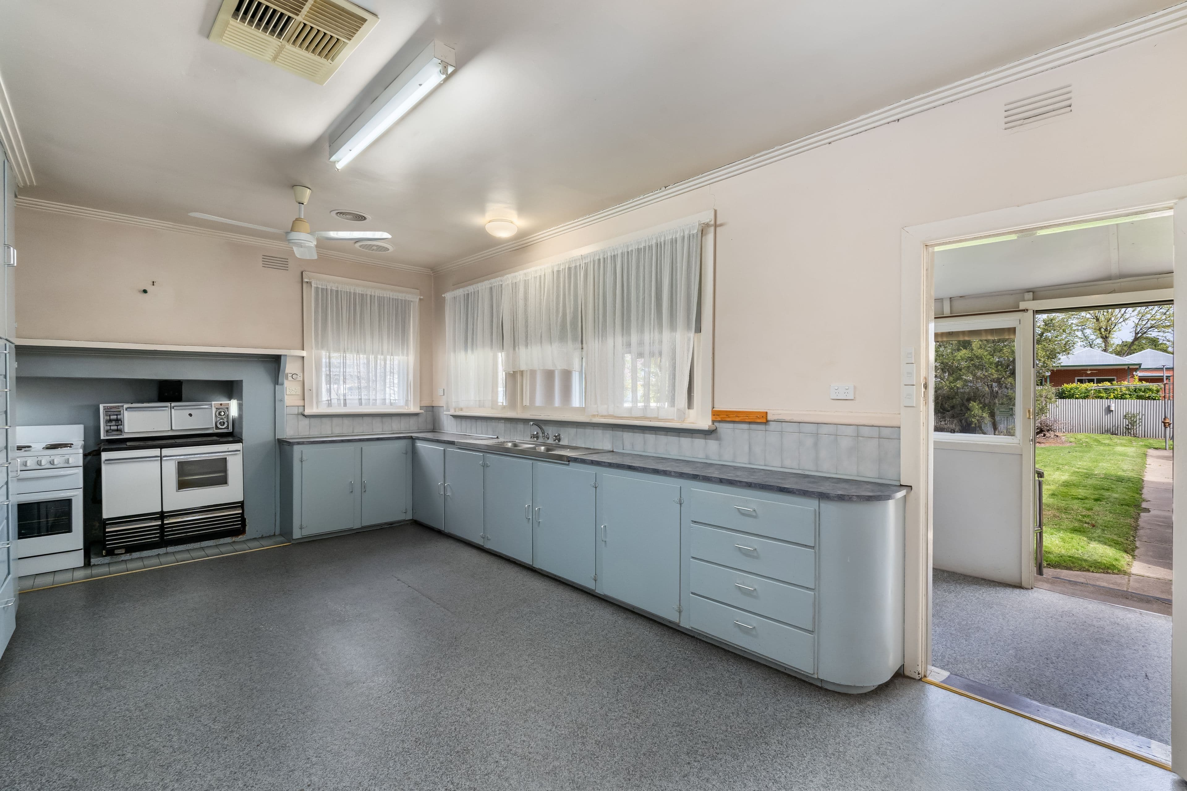 12 Noble Street, Euroa VIC 3666, Euroa - Thumbnail 3