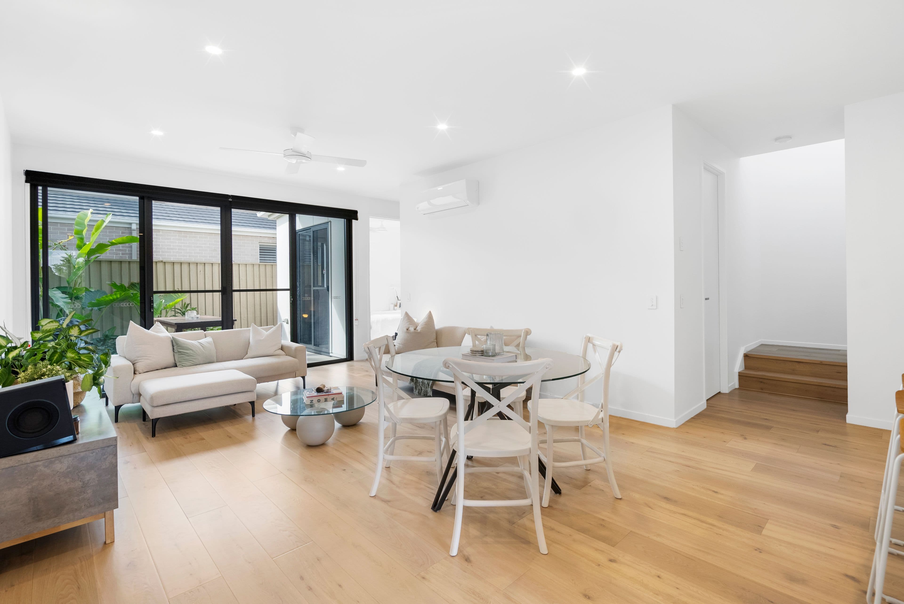 52 Whitehaven Road, Newport QLD 4020, Newport - Thumbnail 2