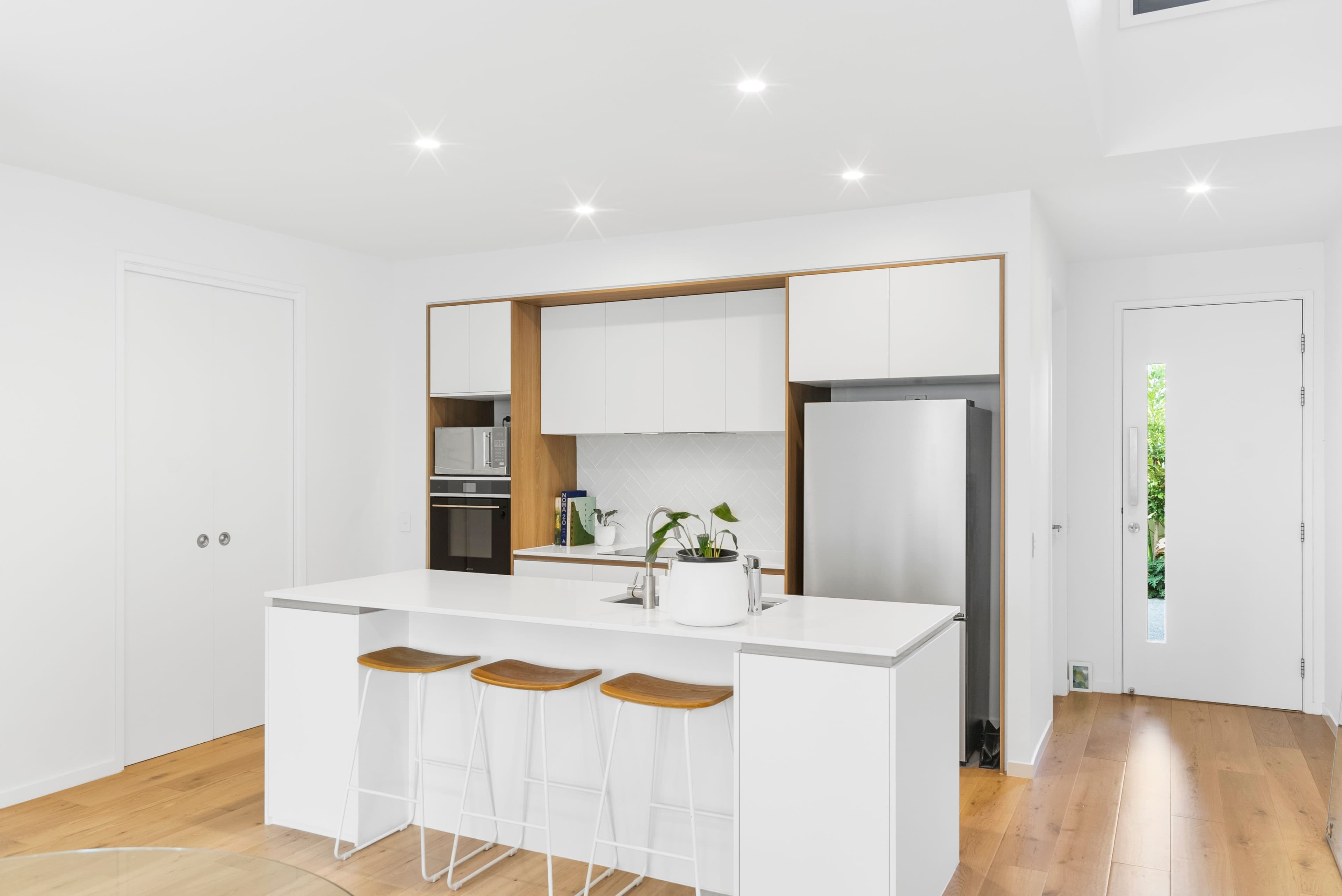 52 Whitehaven Road, Newport QLD 4020, Newport - Thumbnail 4