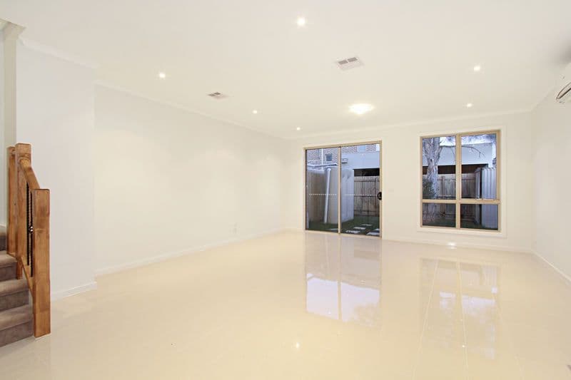 108-110 Kanooka Grove, CLAYTON VIC 3168, Clayton - Thumbnail 2