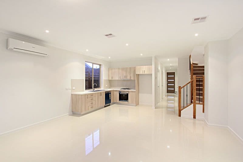 108-110 Kanooka Grove, CLAYTON VIC 3168, Clayton - Thumbnail 3