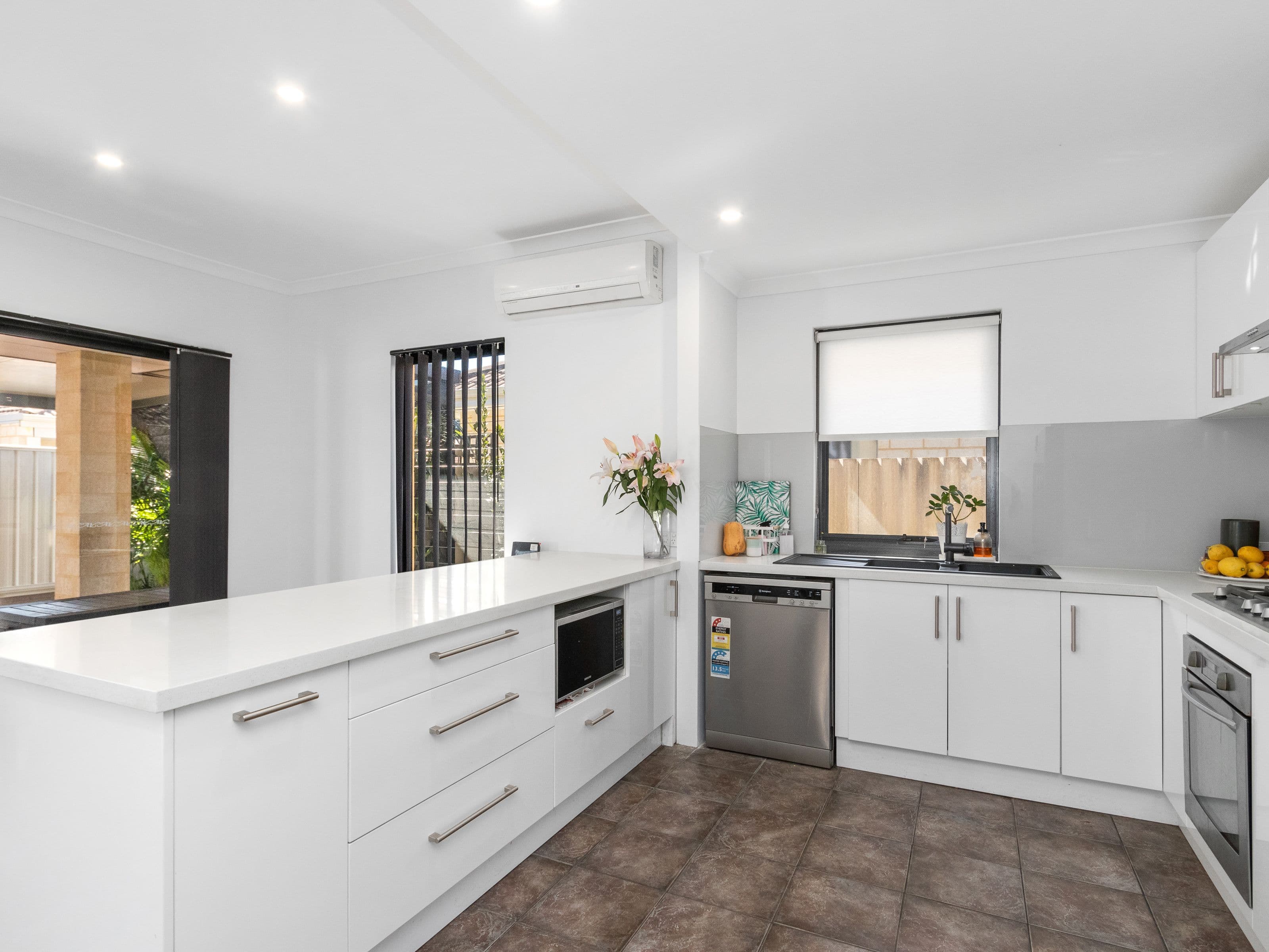 266a George Street, Queens Park WA 6107, Queens Park - Thumbnail 2