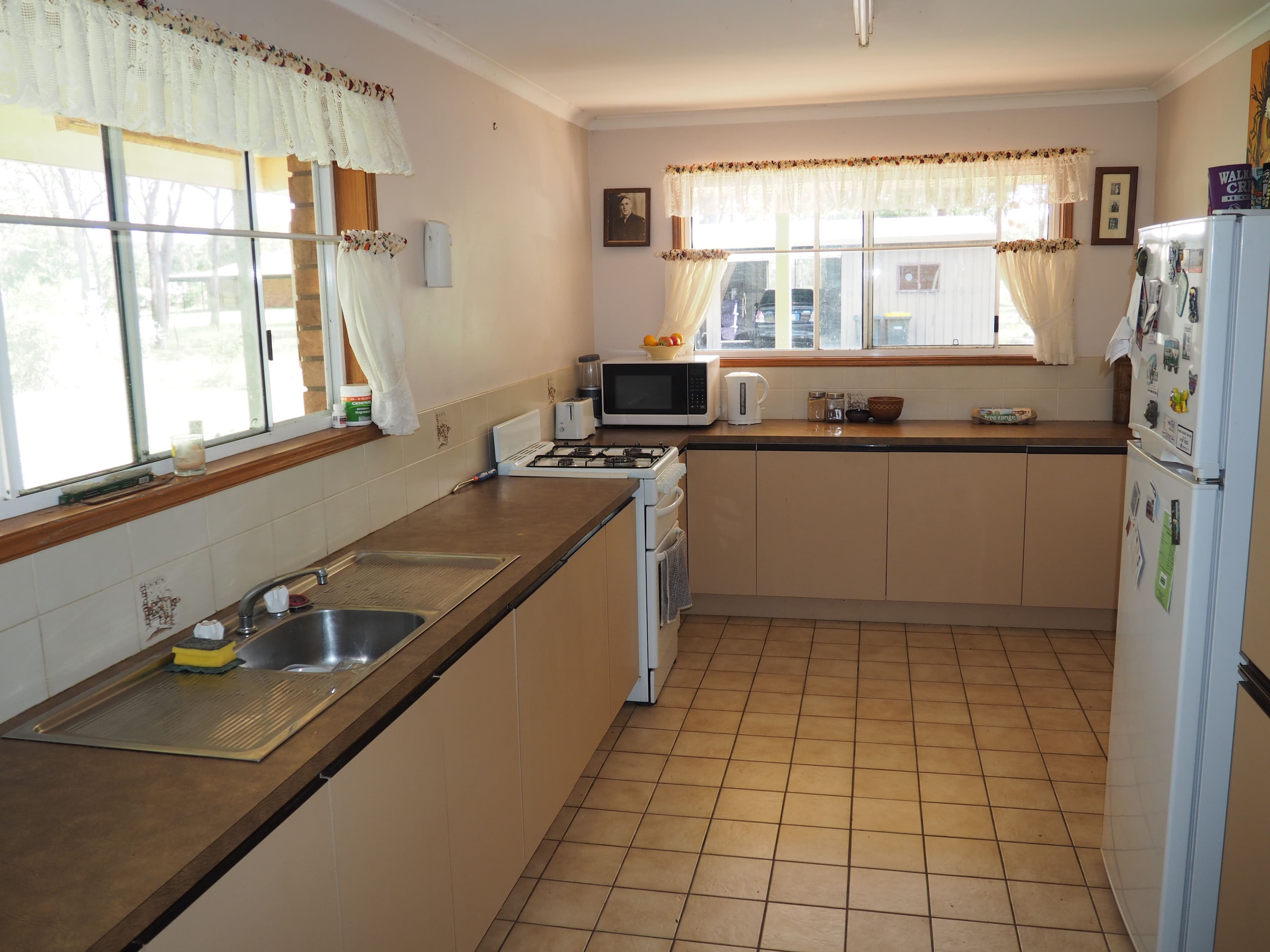 16 Ti Tree Road East, Booral QLD 4655, Booral - Thumbnail 2