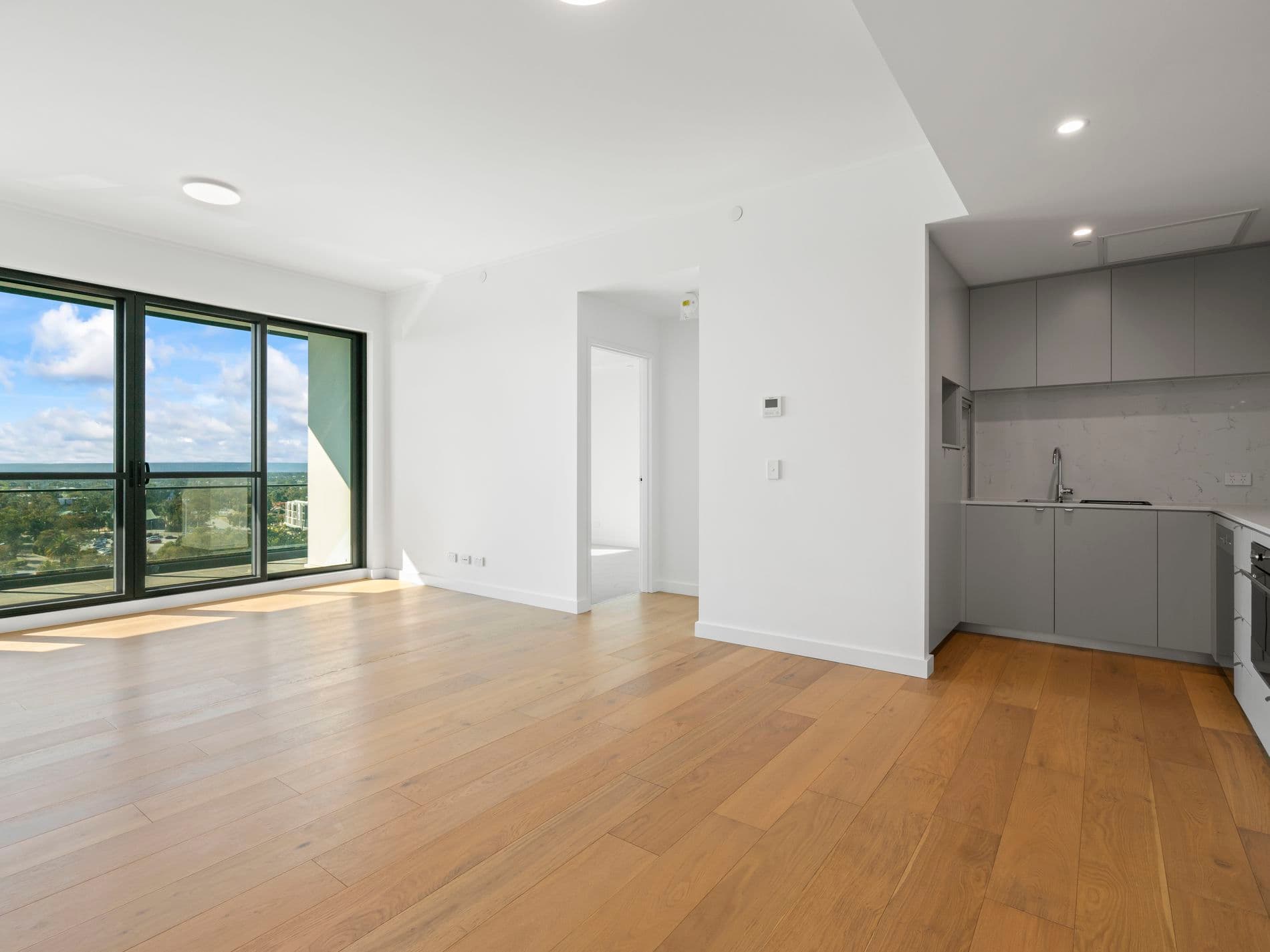 9069 / 179 Davy Street, Booragoon, WA, 6154, Booragoon - Image 1