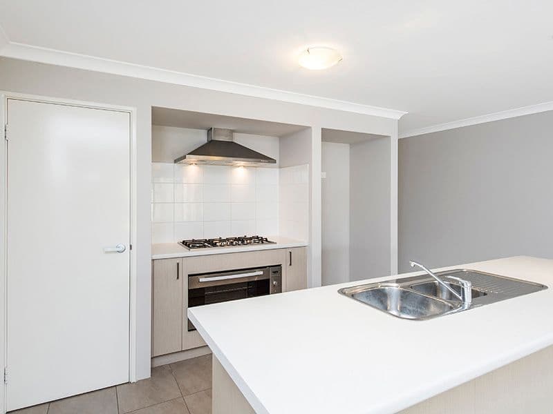 10 Pendragon Lane, Baldivis WA 6171, Baldivis - Thumbnail 4