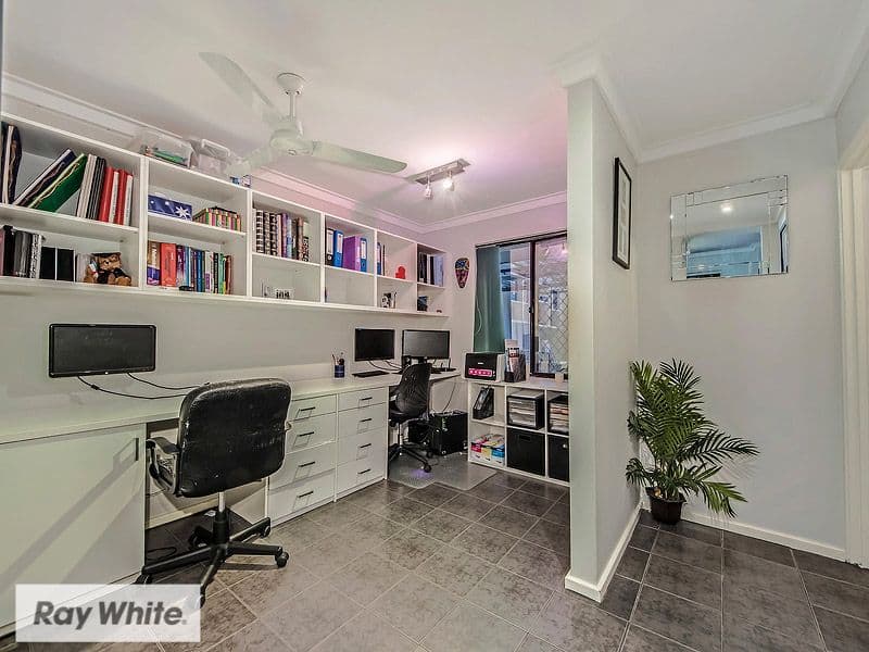 56 Whitworth Avenue, Girrawheen WA 6064, Girrawheen - Thumbnail 4