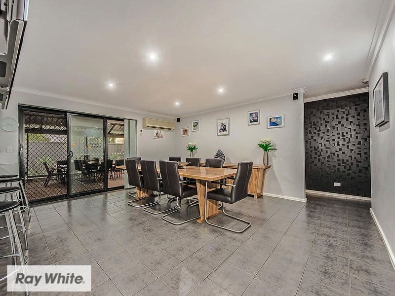 56 Whitworth Avenue, Girrawheen WA 6064, Girrawheen - Thumbnail 8