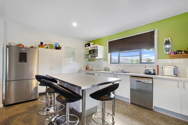 13 Shorehaven Place, VARSITY LAKES QLD 4227, Varsity Lakes - Thumbnail 2